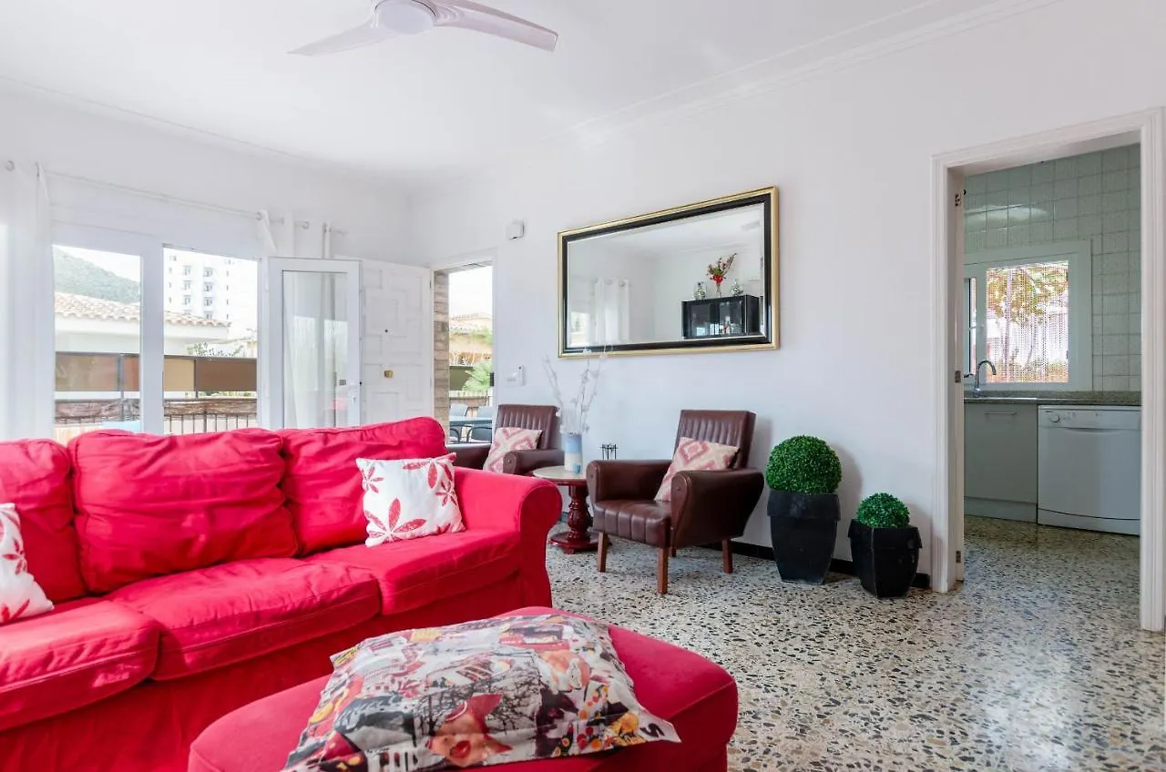 Yourhouse Casa Esperanza, Beach House In Puerto De Alcudia Holiday home Port de Alcudia (Mallorca)