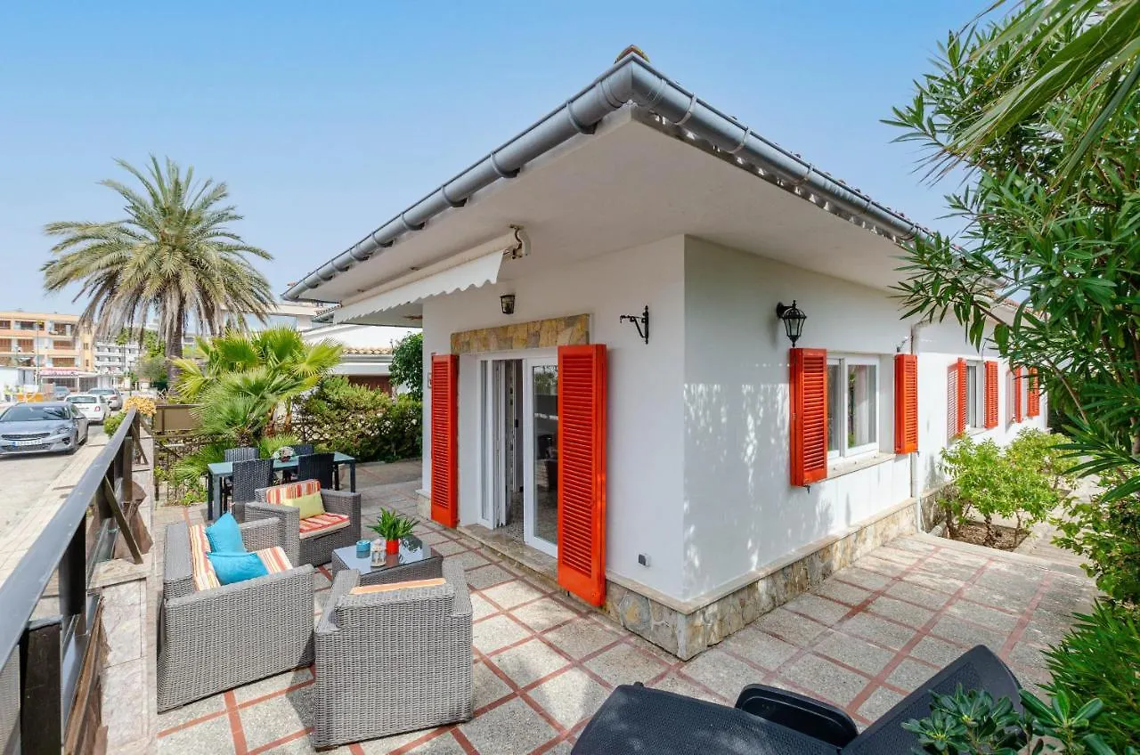 Yourhouse Casa Esperanza, Beach House In Puerto De Alcudia Port de Alcudia (Mallorca)